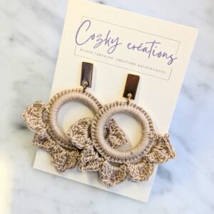 Boucles feuilles de crochet